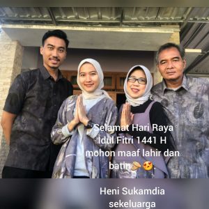 heni suryo & keluarga